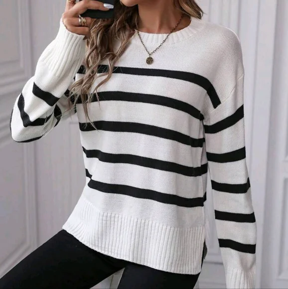 Round Neck Striped Knitted Sweater - Picture 5 of 5
